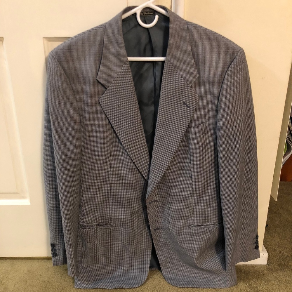 Good Condition Valentino Sport Coat/Blazer in 42R